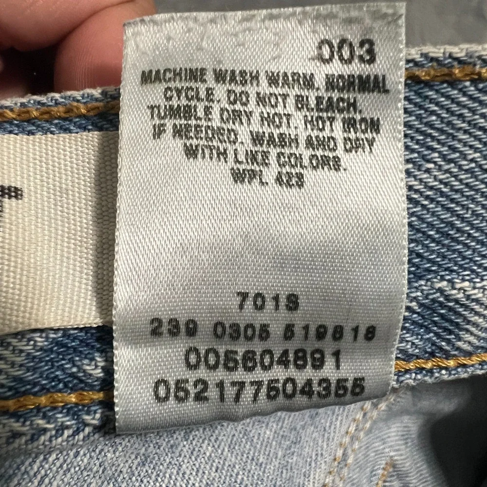 Vintage Levis 560 Jeans Mens 31x30 Light Blue Y2K Baggy Loose Faded Relaxed VTG